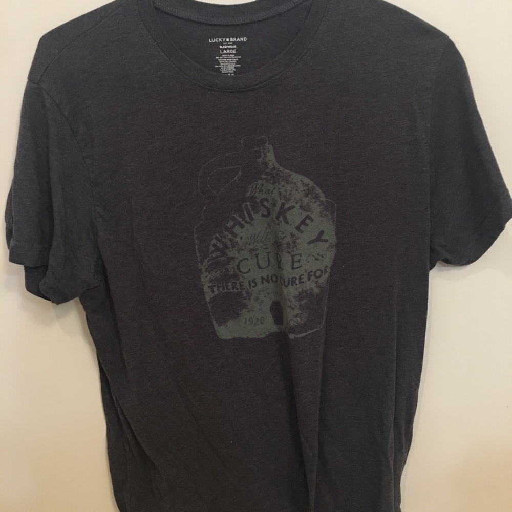 Lucky brand t-shirt